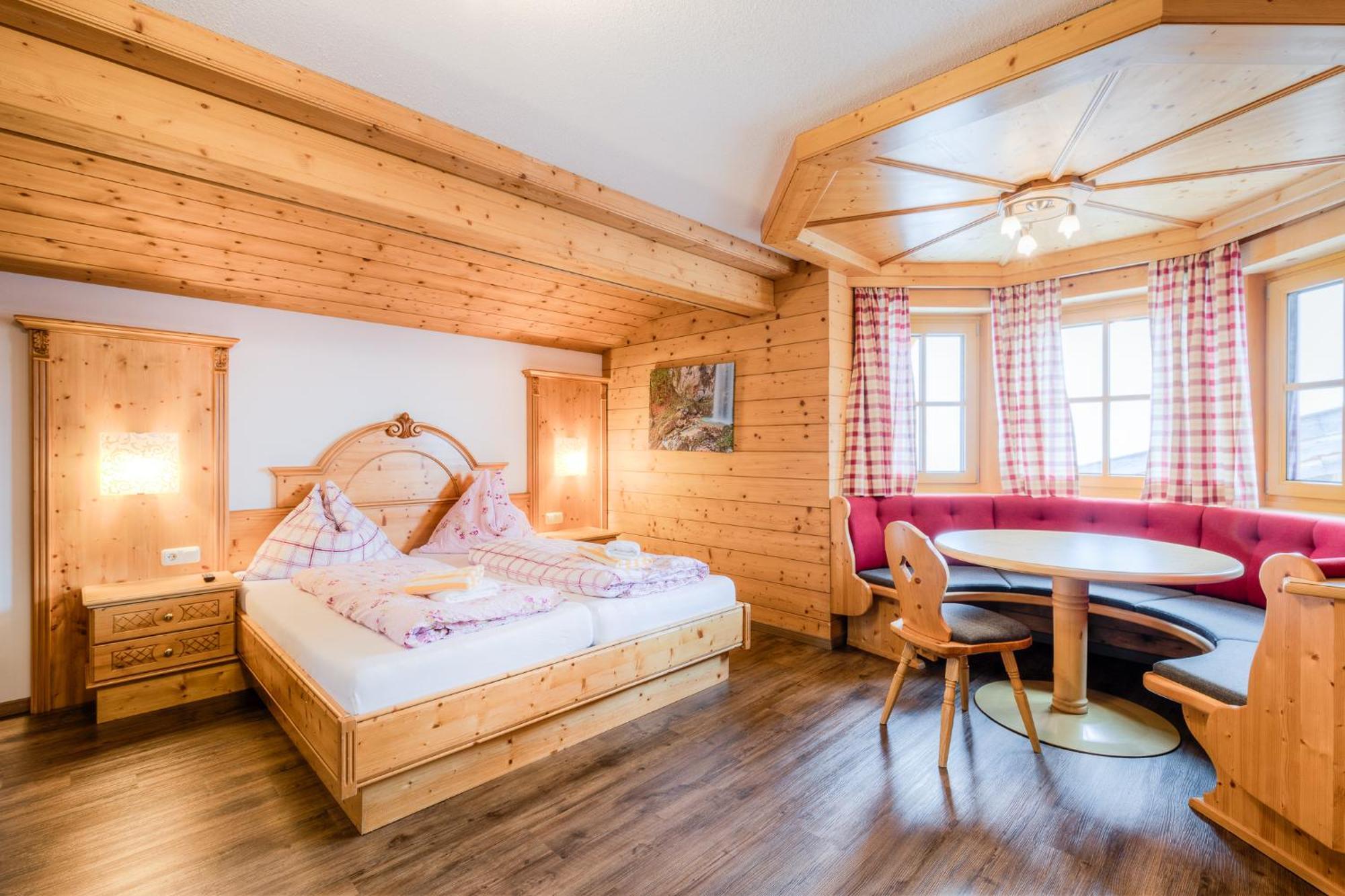 Schmiedlehenalm Apartment Obertauern Exterior photo
